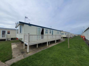 S313 3 bed caravan Golden Palm